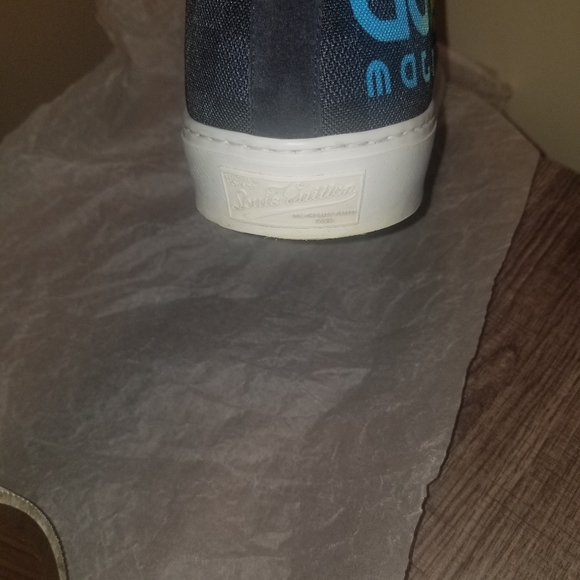 Louis Vuitton mens Tattoos/ Authentic - Picture 8 of 12